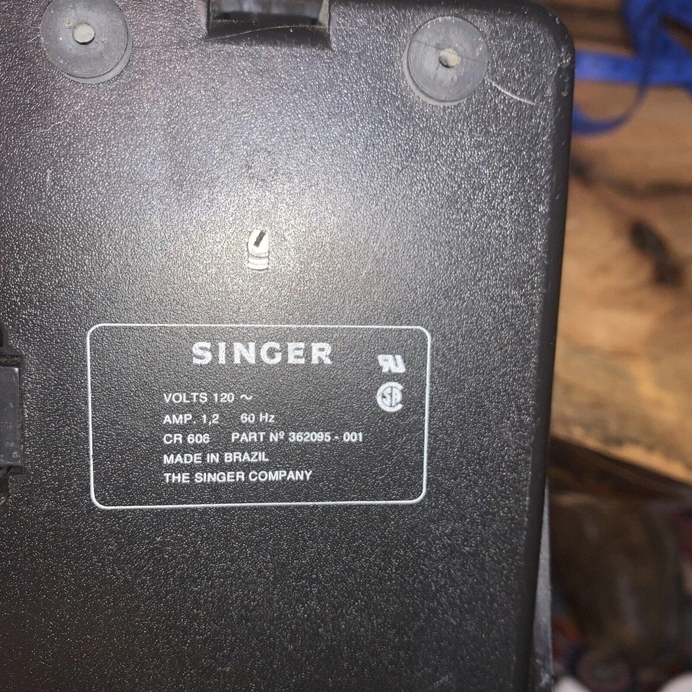 Singer CR606 362095-001 Electronic Sewing Machine Foot Pedal 3-Prong Controller